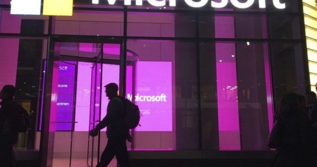 Report: Microsoft Withheld Free Cyber Attack Patch, Charged Old Software Users Instead
